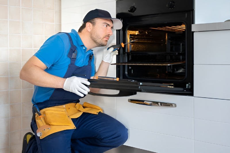 Oven & Stove repair in Gladeview